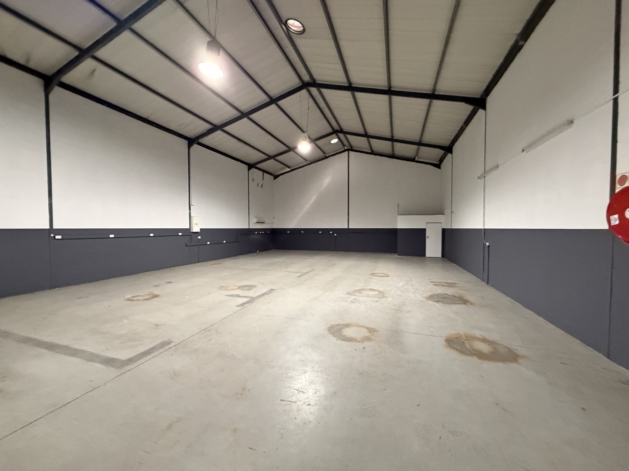 To Let Commercial Property for Rent in Parow Industrial Western Cape